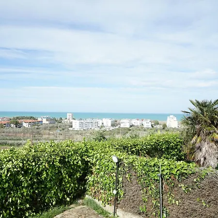 アパート Panorama 2 サン・サルヴォ